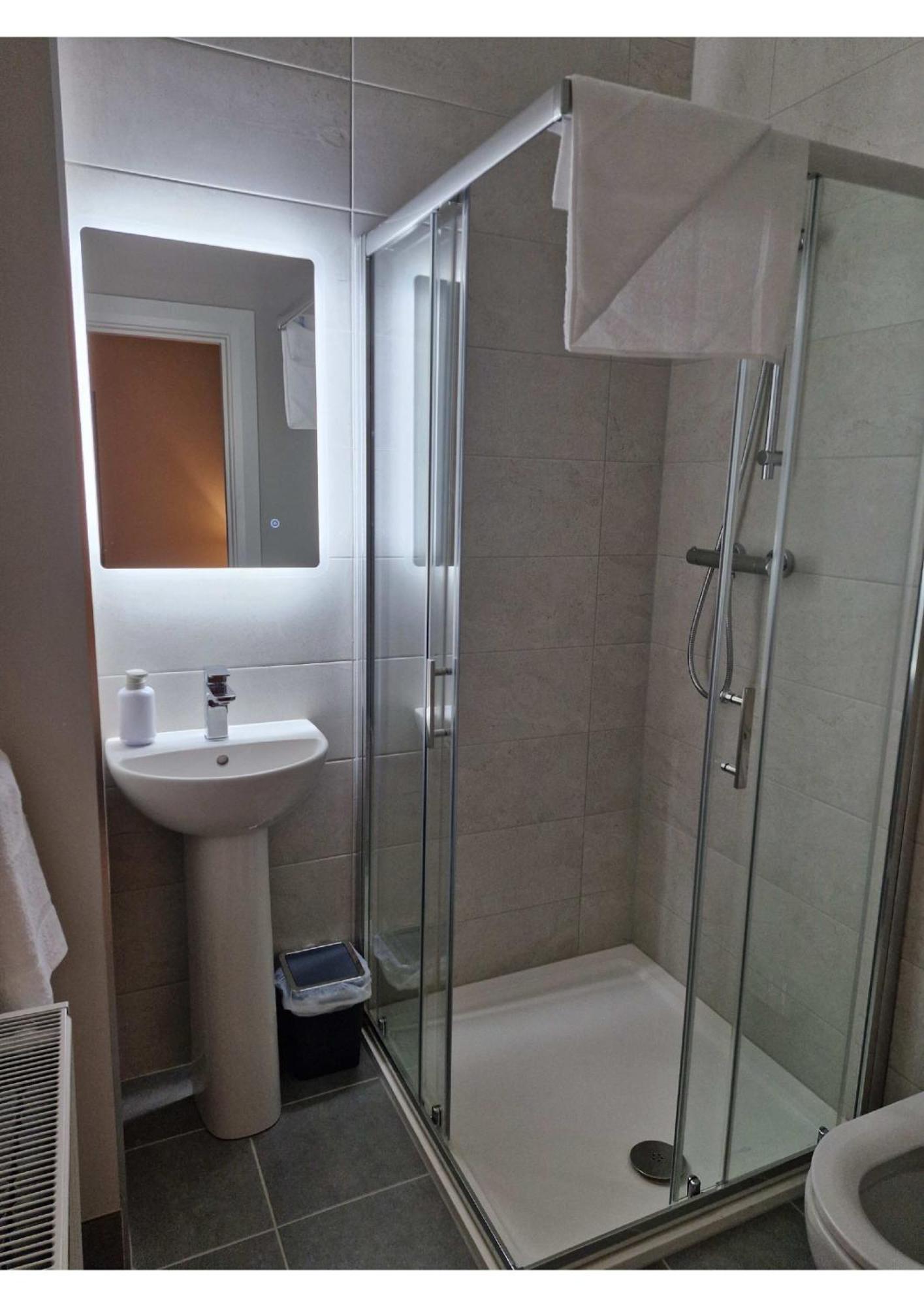 Station Lodge Sligo Ngoại thất bức ảnh